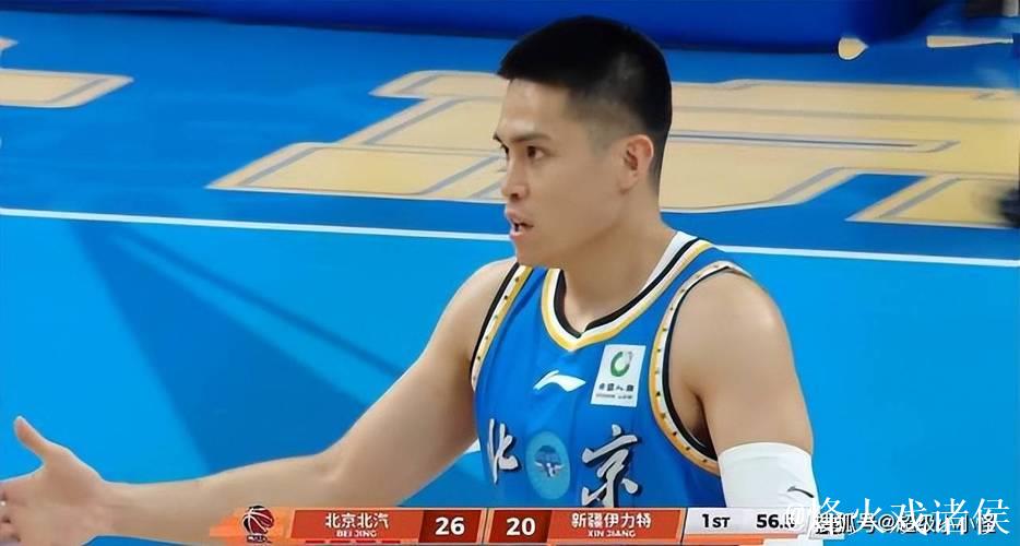 这才是CBA顶级后卫！22分钟砍29+8 正负值+37 他要进国家队就好了